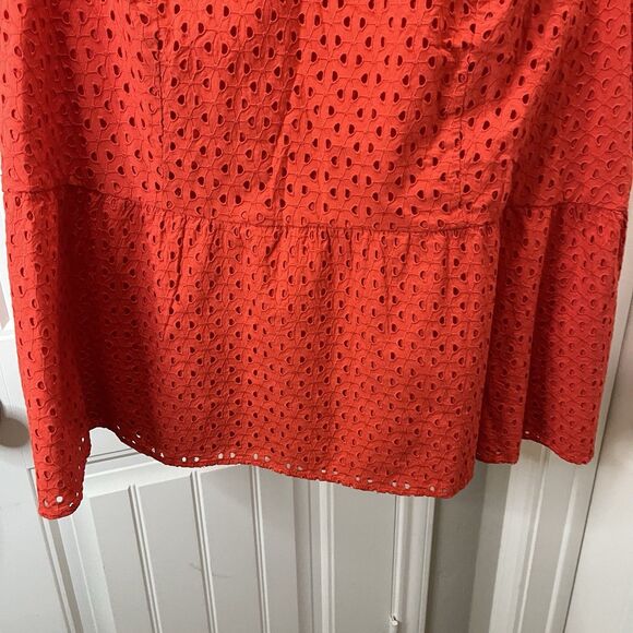 Lane Bryant Eyelet Sleeveless Peplum Top Tank Red Coral Womens Size 24 Keyhole - Picture 3 of 10